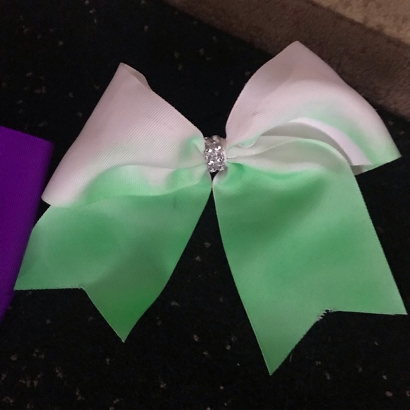 Cheer Bow!! - Picture 5 of 5
